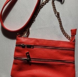 Crossbody‎ bag orange gold chain strap Call it Spring